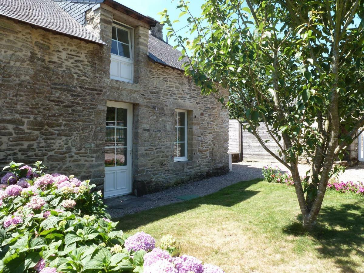 Gite Ker Maria Gite Ker Louis Piscine Saint-Grave Exterior photo